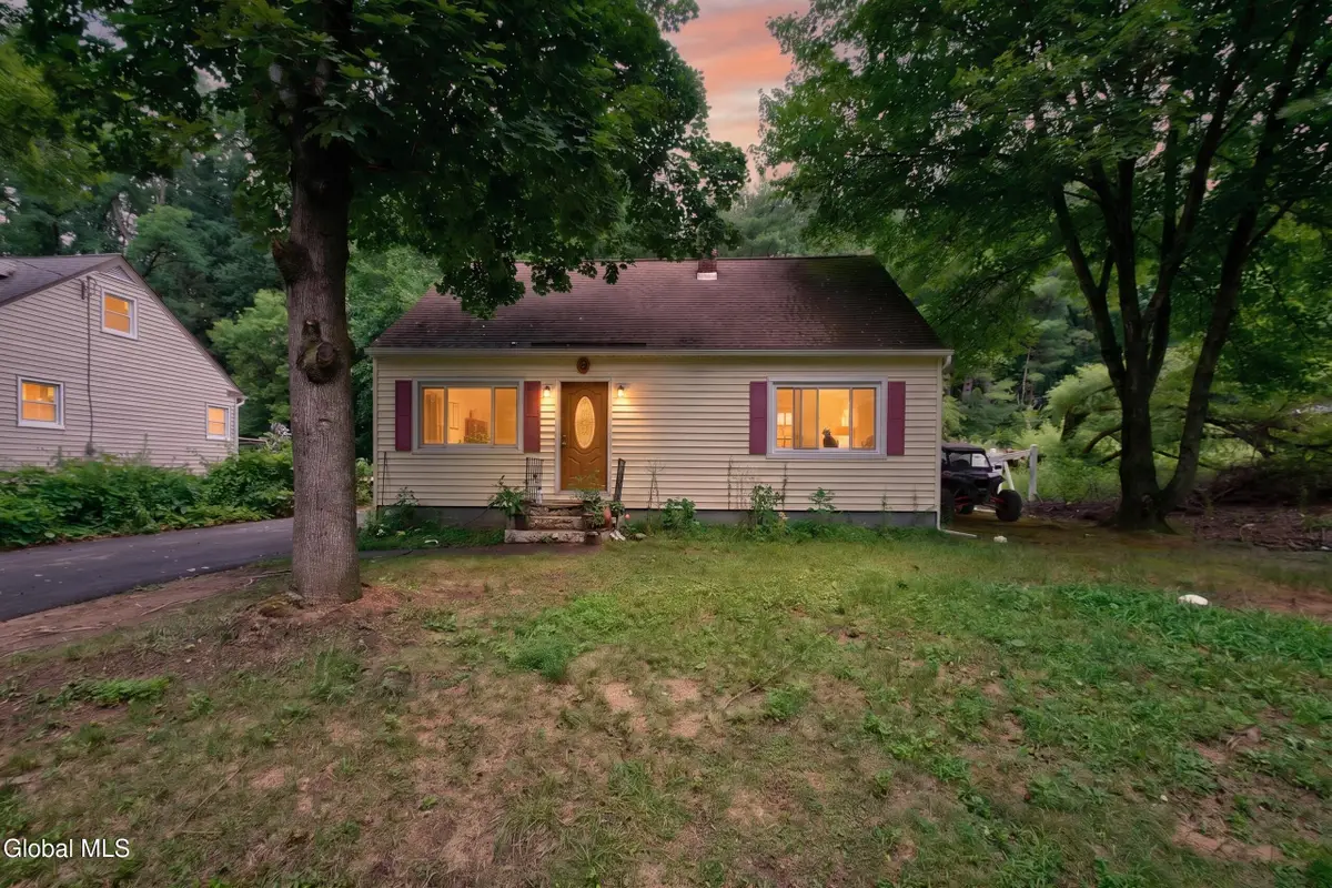 3 Hillview Terrace, Guilderland, NY 12084 - #1