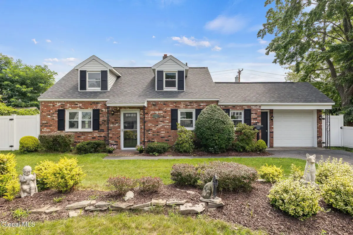 1021 Roberta Road, Rotterdam, NY 12303 - #1