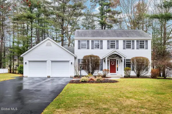 7008 Kevin Lane, Schenectady, NY 12303
