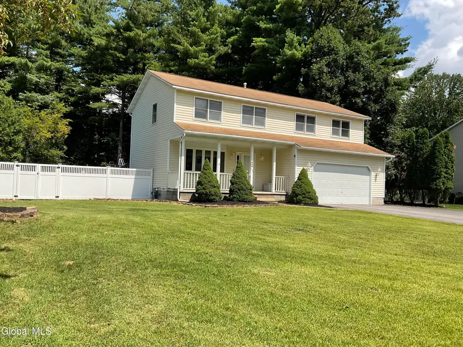 12 Netherlands Boulevard, Rotterdam, NY 12306 - #2