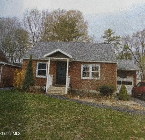 2133 Robinwood Avenue, Rotterdam, NY 12306
