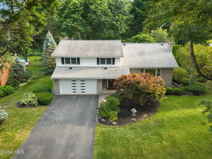 2284 Berkley Avenue, Niskayuna, NY 12309 - #3