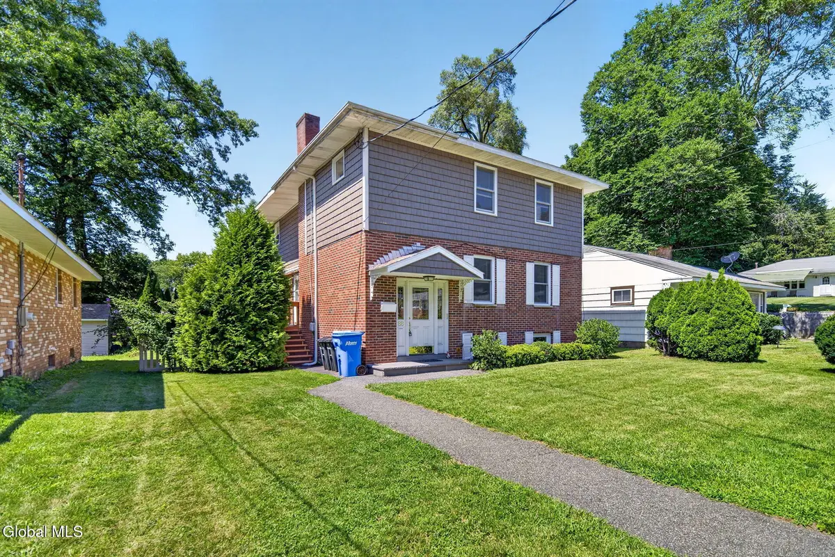 88 Daytona Avenue, Albany, NY 12203 - #1