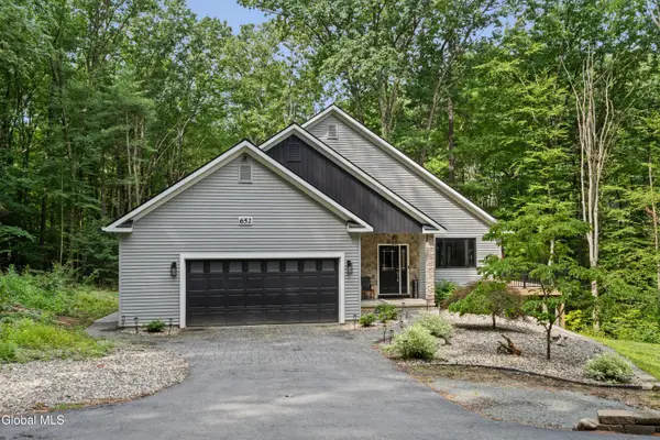 652 Bruno Road, Clifton Park, NY 12065