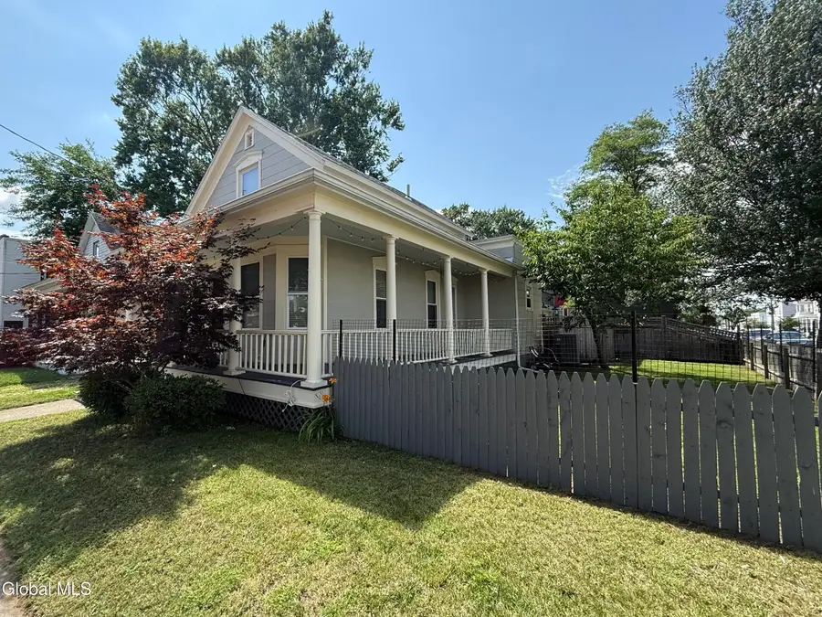 20 W Lawrence Street, Albany, NY 12206 - #2