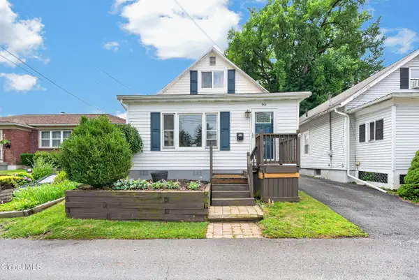 90 Hazelhurst Avenue, Albany, NY 12203