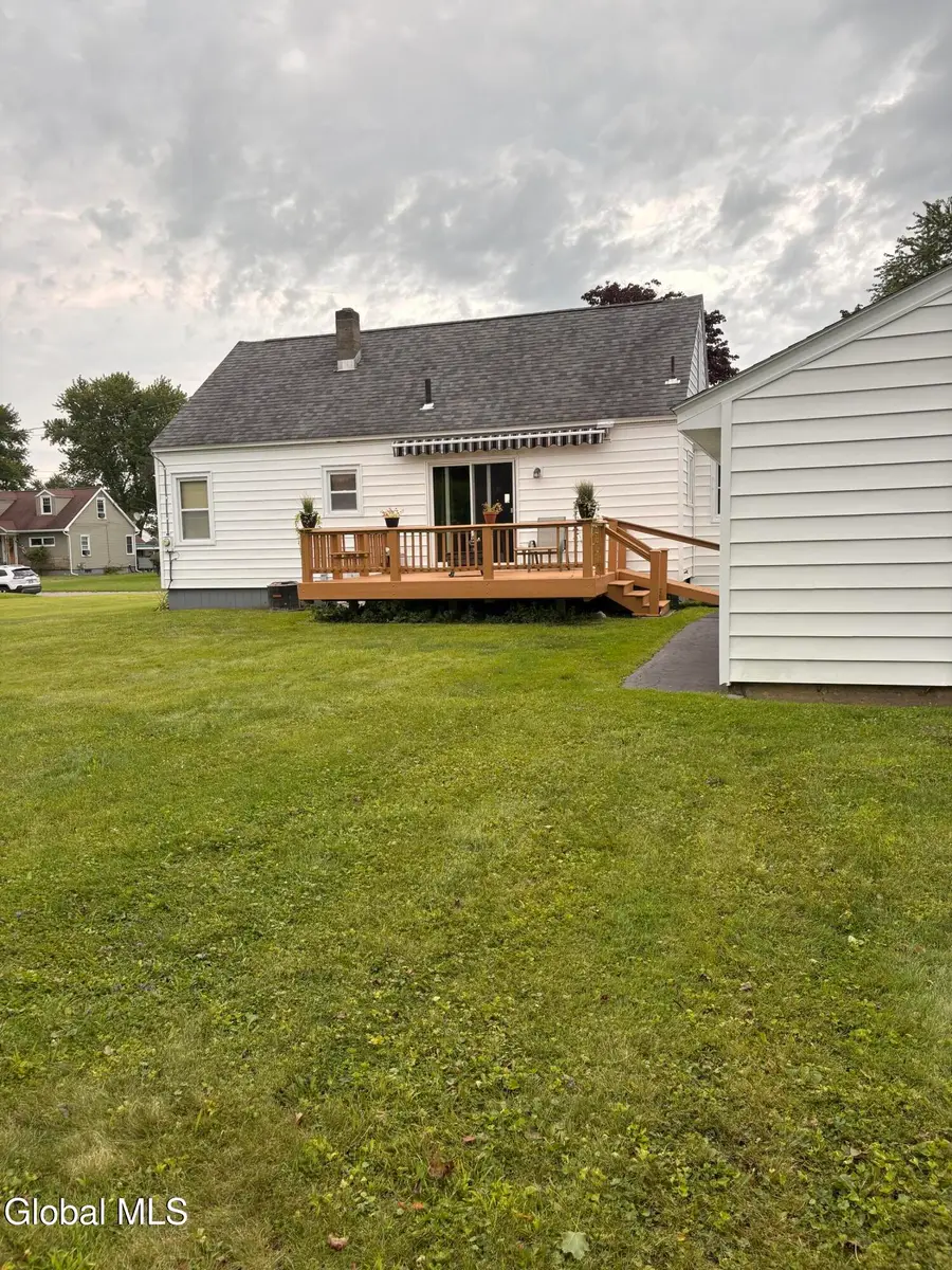 2 Stella Lane, Amsterdam, NY 12010 - #3