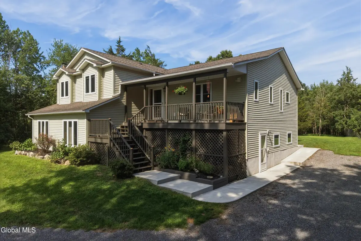 404 Church Avenue, Germantown, NY 12526 - #1