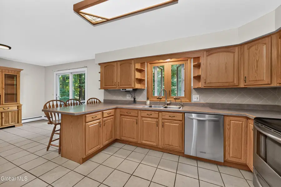 295 Font Grove Road, Slingerlands, NY 12159 - #3