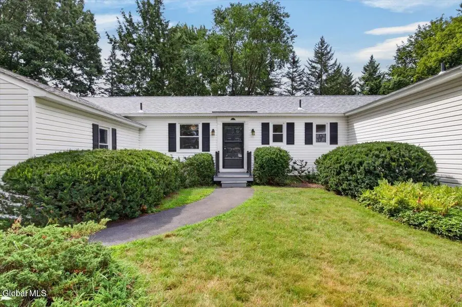 2334 St Joseph Drive, Niskayuna, NY 12309 - #3