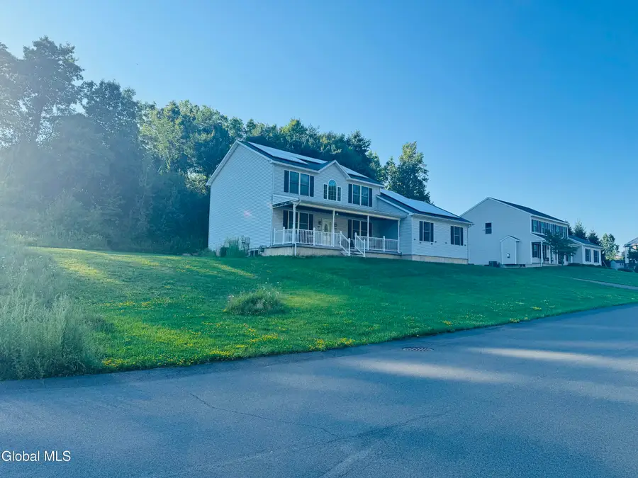 64 Kent Place, Wynantskill, NY 12198 - #3