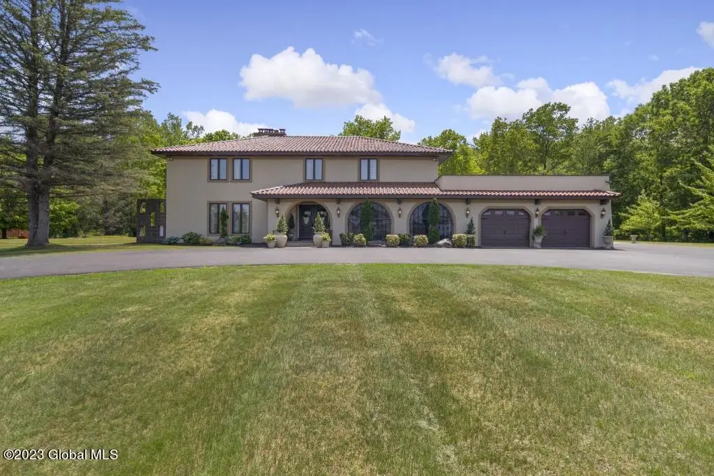 92 Macha Lane, North Greenbush, NY 12198 - #1