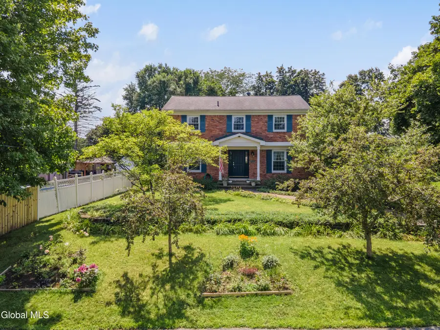 1009 Cheyenne Road, Glenville, NY 12302 - #2