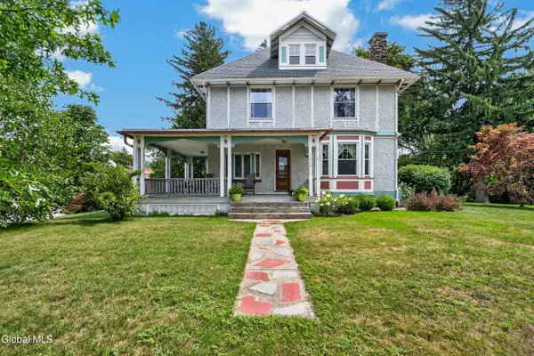 1270 Palmer Avenue, Niskayuna, NY 12309