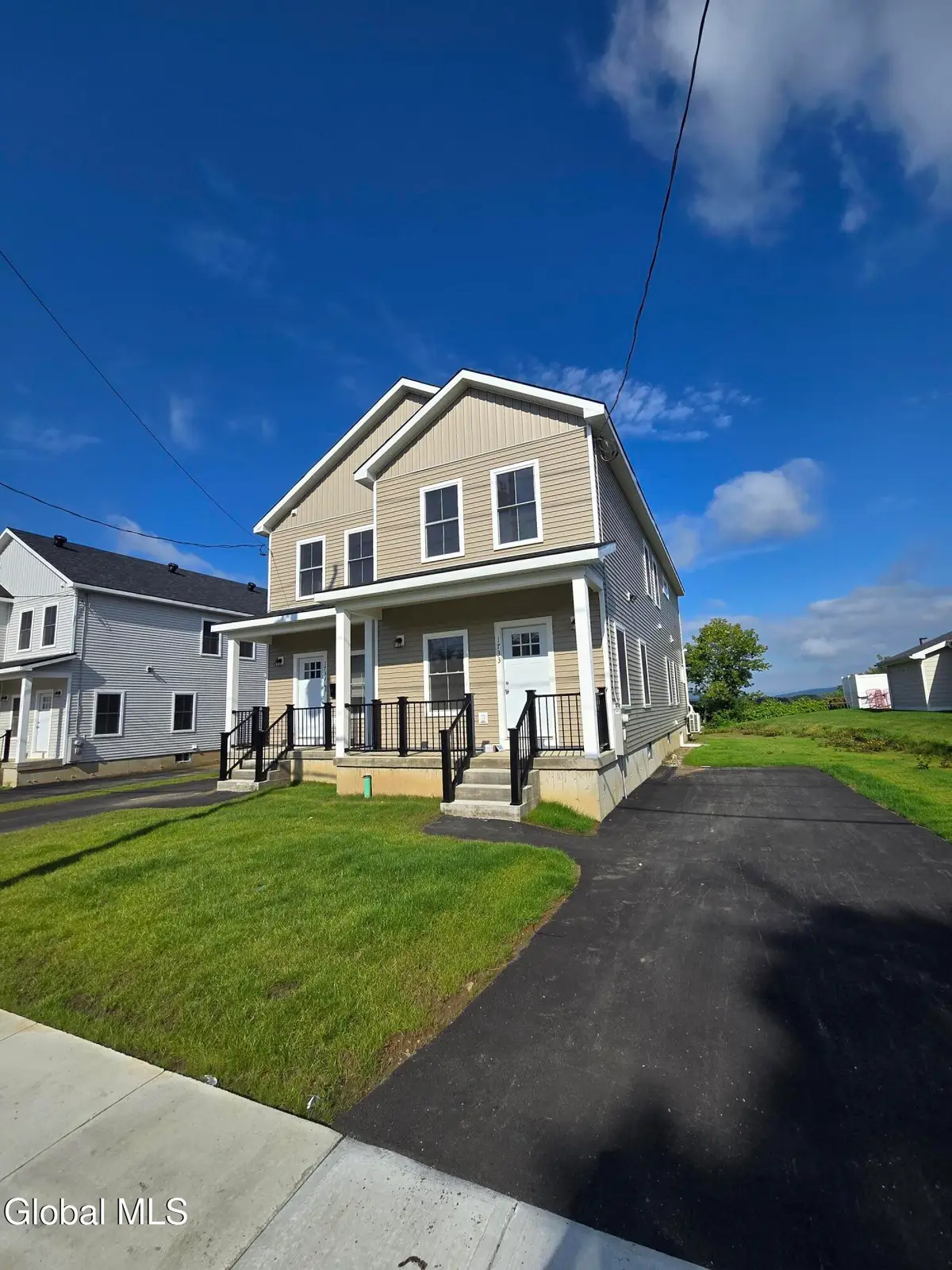 1656 Carrie Street, Schenectady, NY 12308 - #1