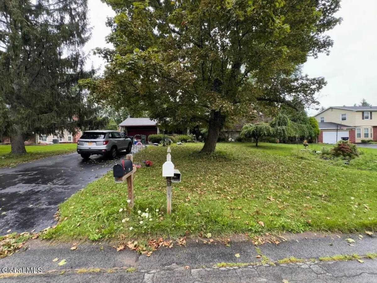 24 Harper Drive, Pittsford, NY 14534 - #1