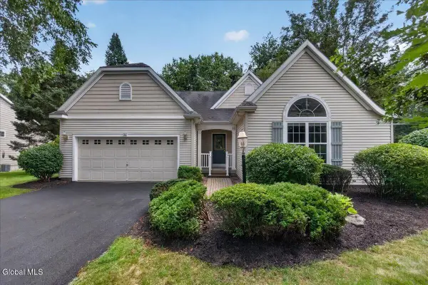 30 Mayfield Drive, Clifton Park, NY 12065