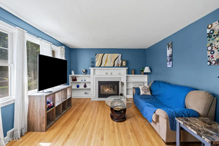 1309 Sumner Avenue, Schenectady, NY 12309 - #3