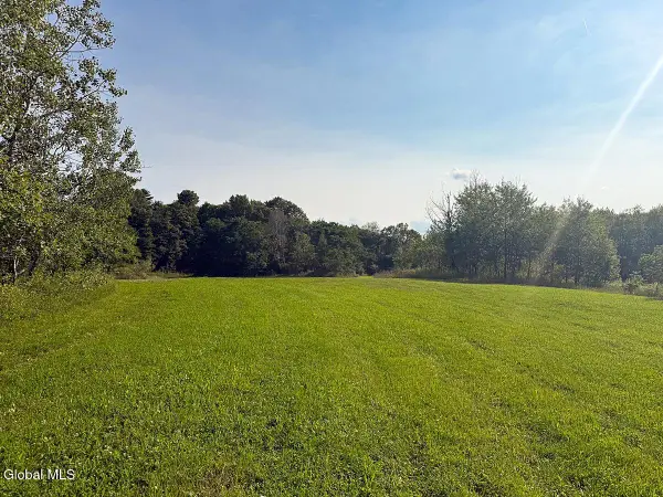 L7.600 Long Road, Berne, NY 12059