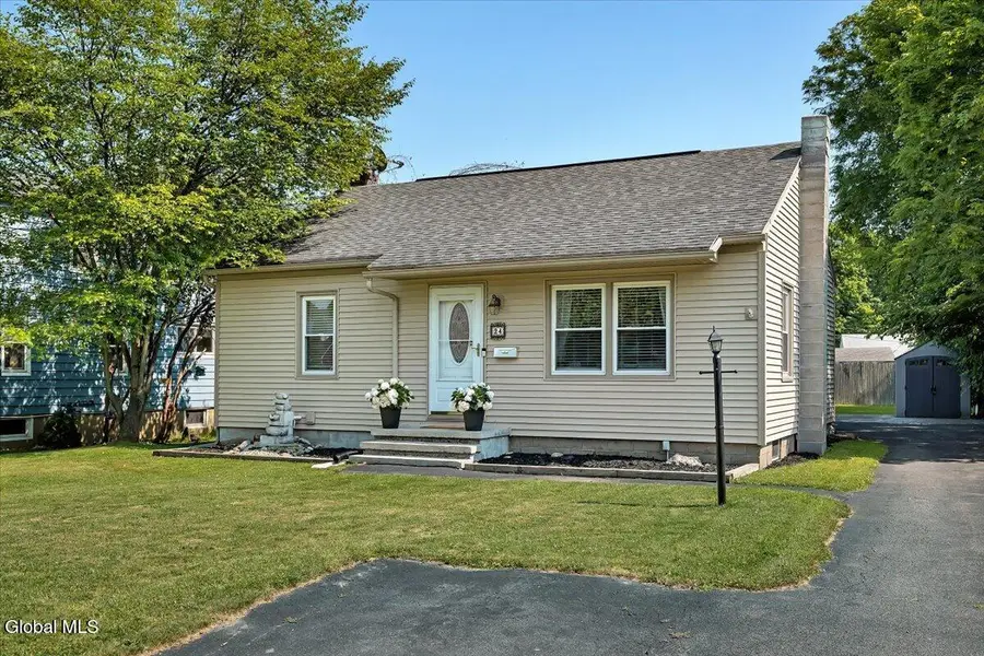 24 Bruen Court, Hampton Manor, NY 12144 - #3