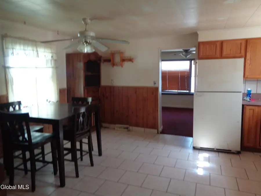 1552 4th Avenue, Schenectady, NY 12303 - #3
