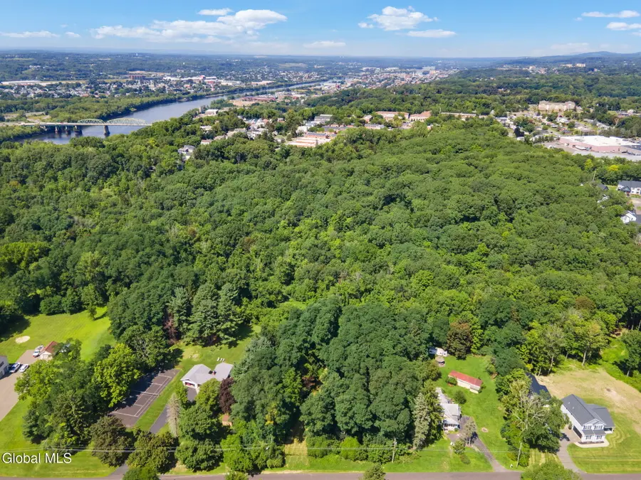 118 Glenmore Road, North Greenbush, NY 12180 - #2