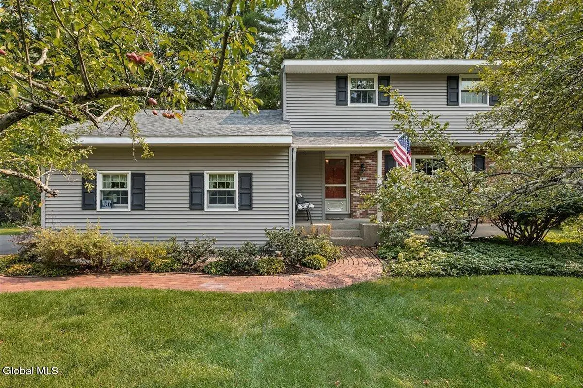 6 Nott Road, Guilderland, NY 12084 - #1