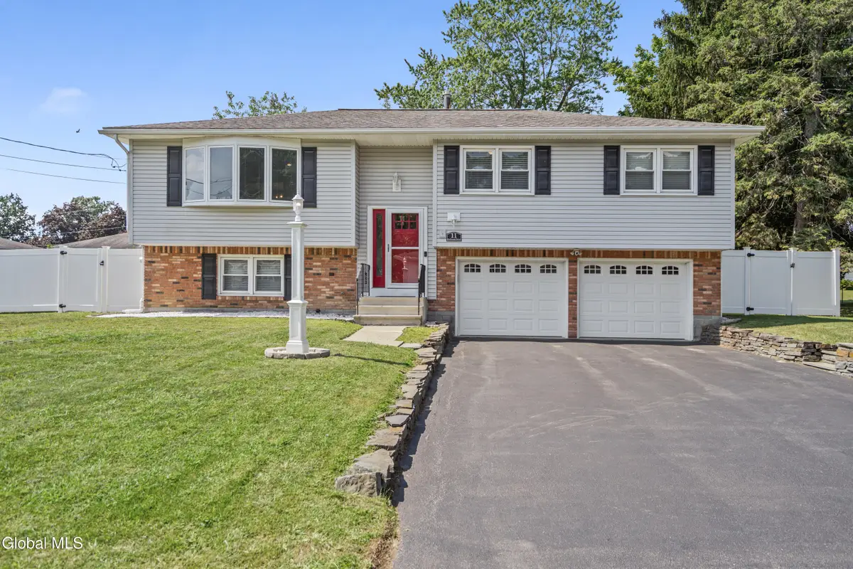 11 Driftwood Drive, Colonie, NY 12205 - #1