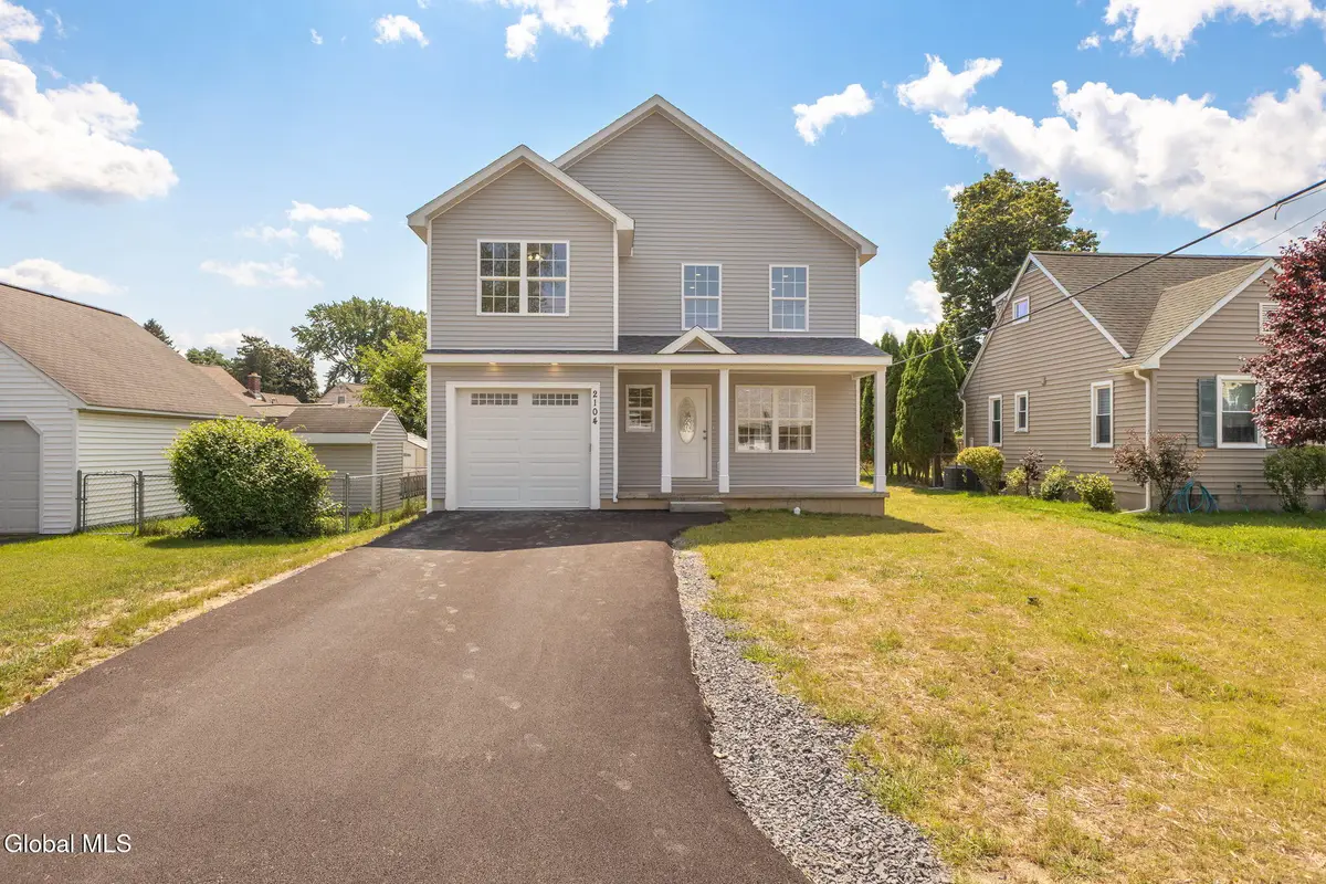2104 Pinelawn Avenue, Rotterdam, NY 12306 - #1