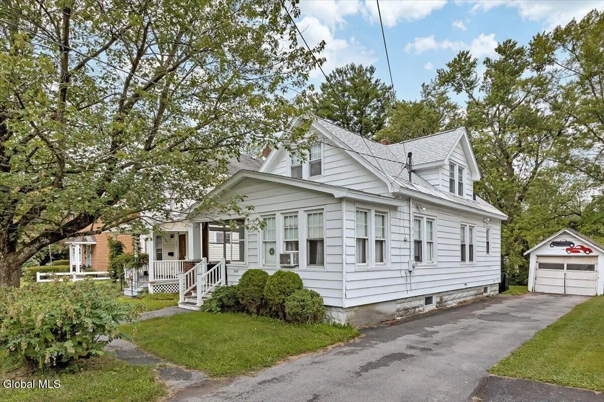 889 Oregon Avenue, Niskayuna, NY 12309 - #1