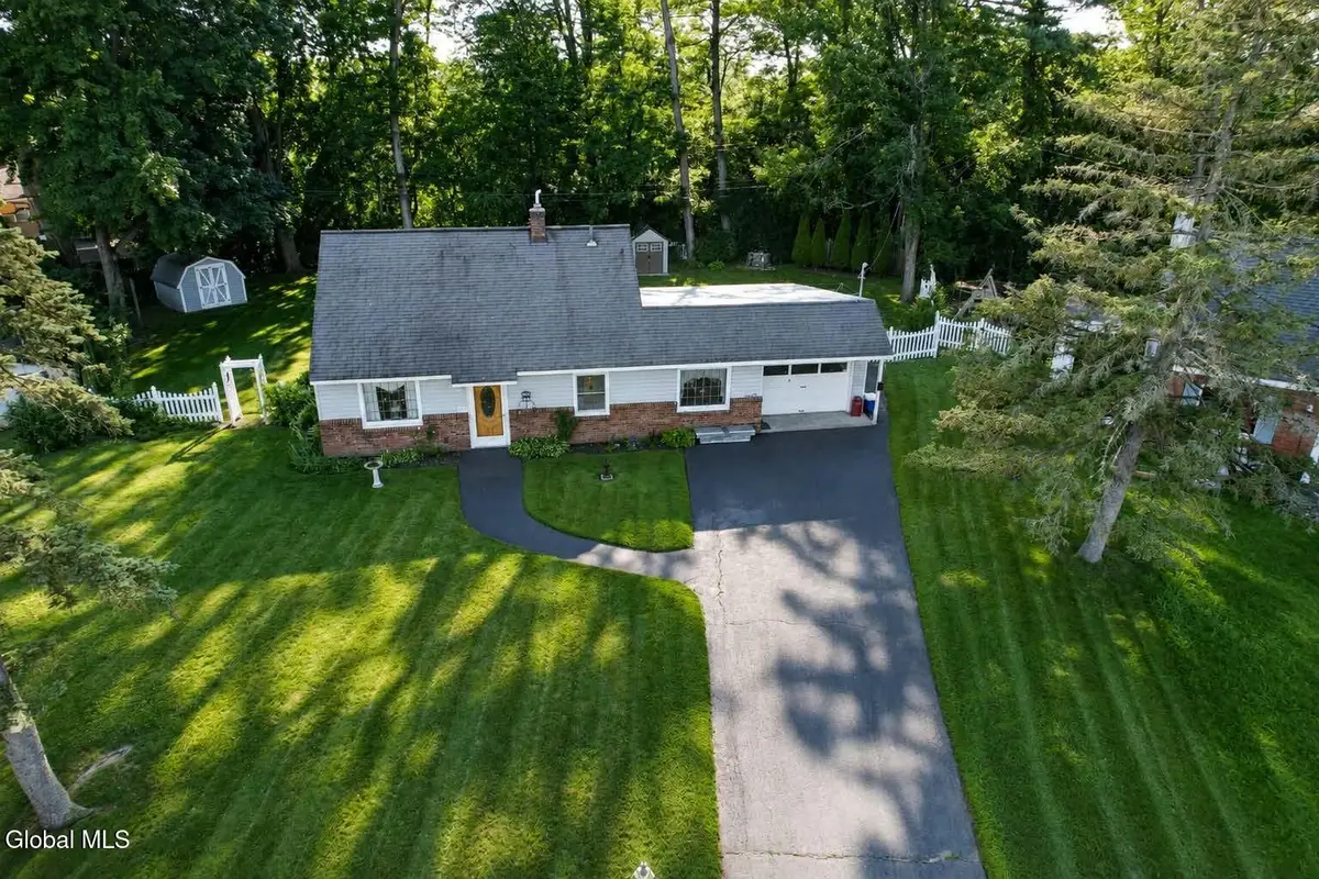 1133 Cushing Lane, Rotterdam, NY 12303 - #1