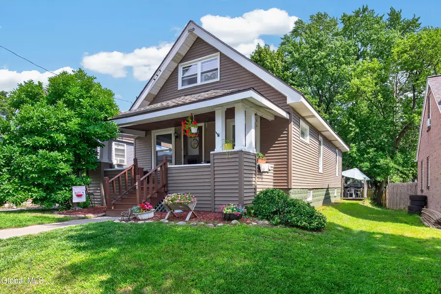 42 Jackson Avenue, Schenectady, NY 12304 - #2