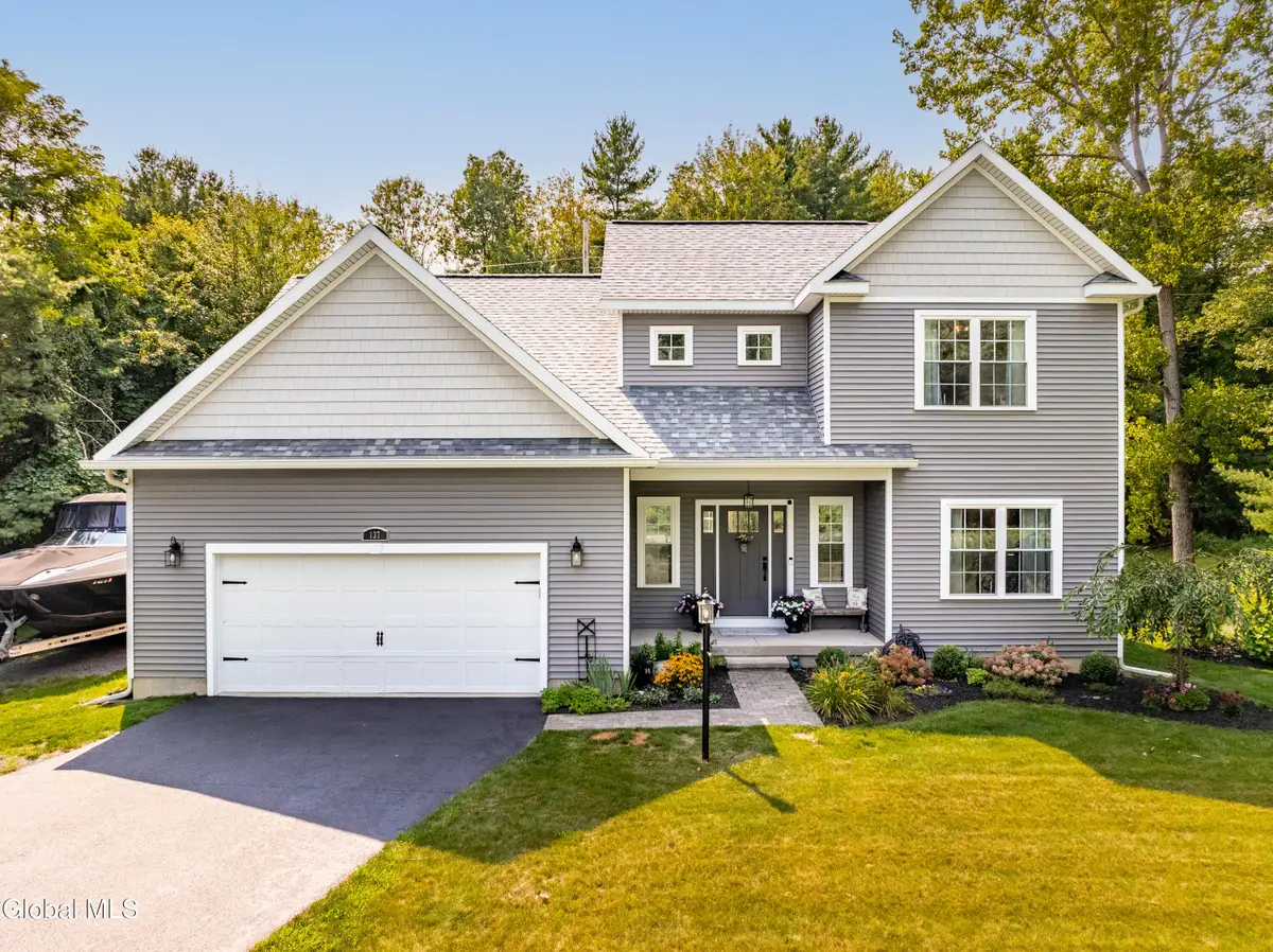 137 Eastline Road, Ballston Lake, NY 12019 - #1