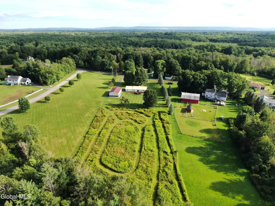 337 Honeywell Corners Road, Broadalbin, NY 12025 - #2