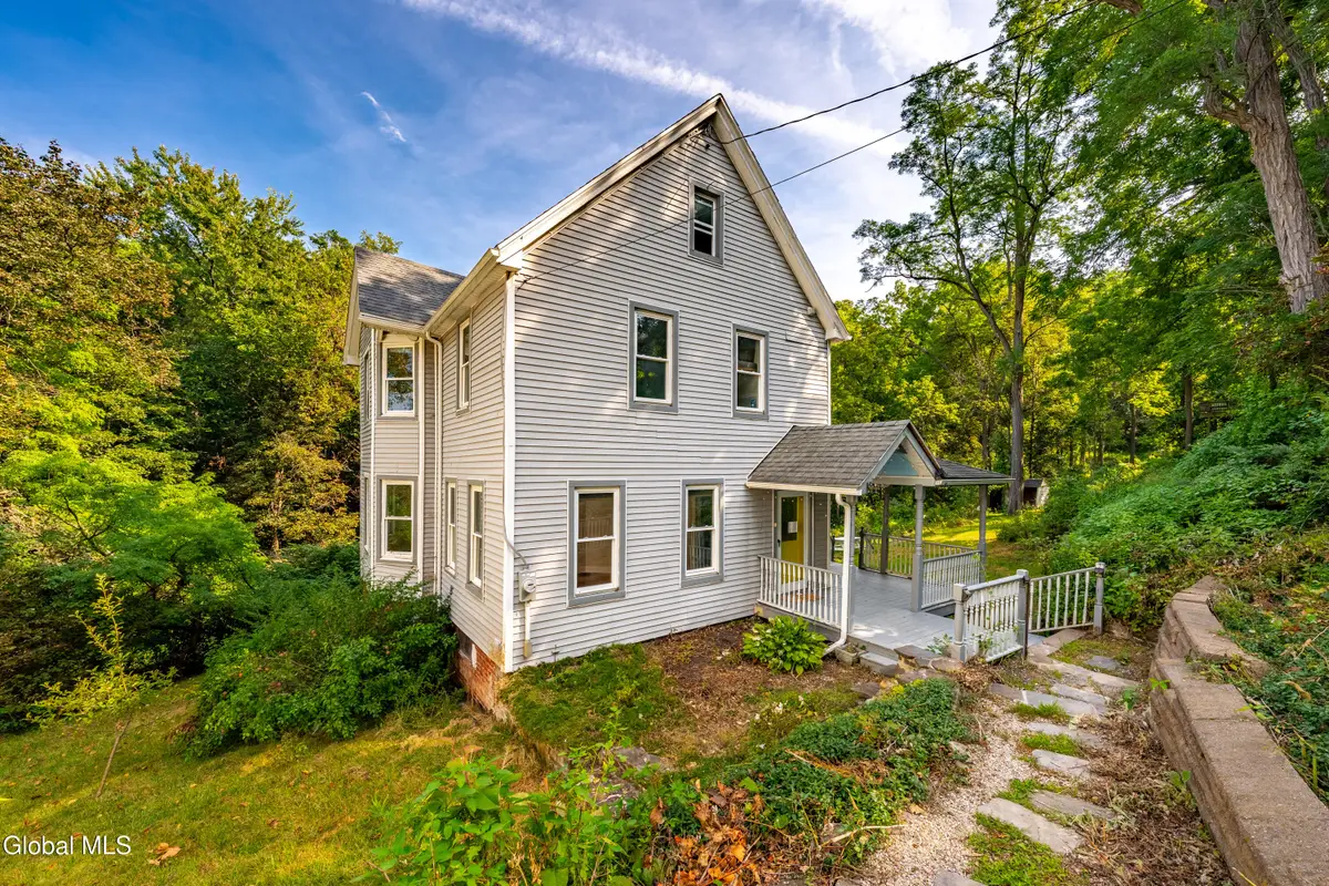 25 Green Avenue, Castleton On Hudson, NY 12033 - #1