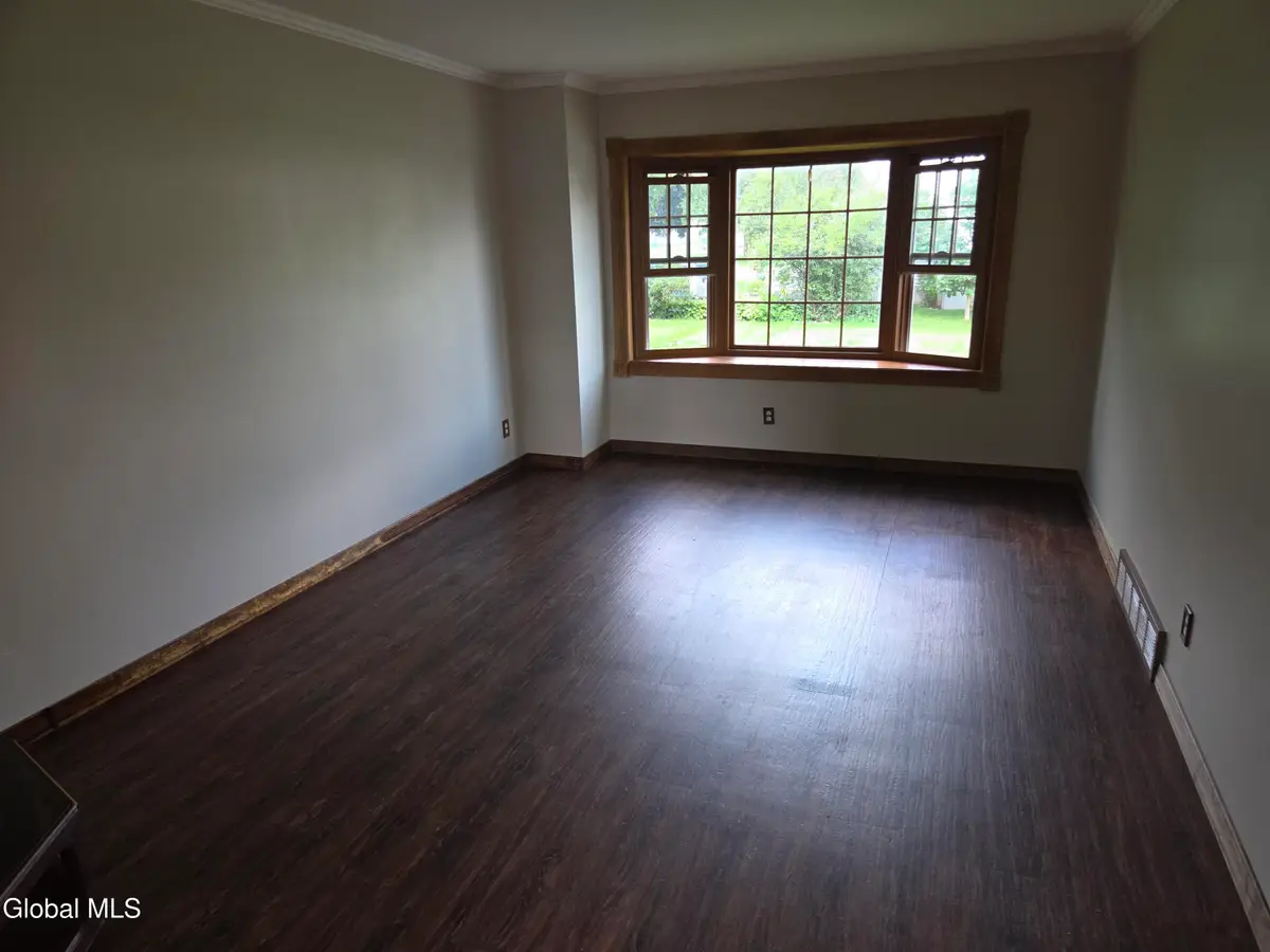 117 Clizbe Avenue, Amsterdam, NY 12010 - #1