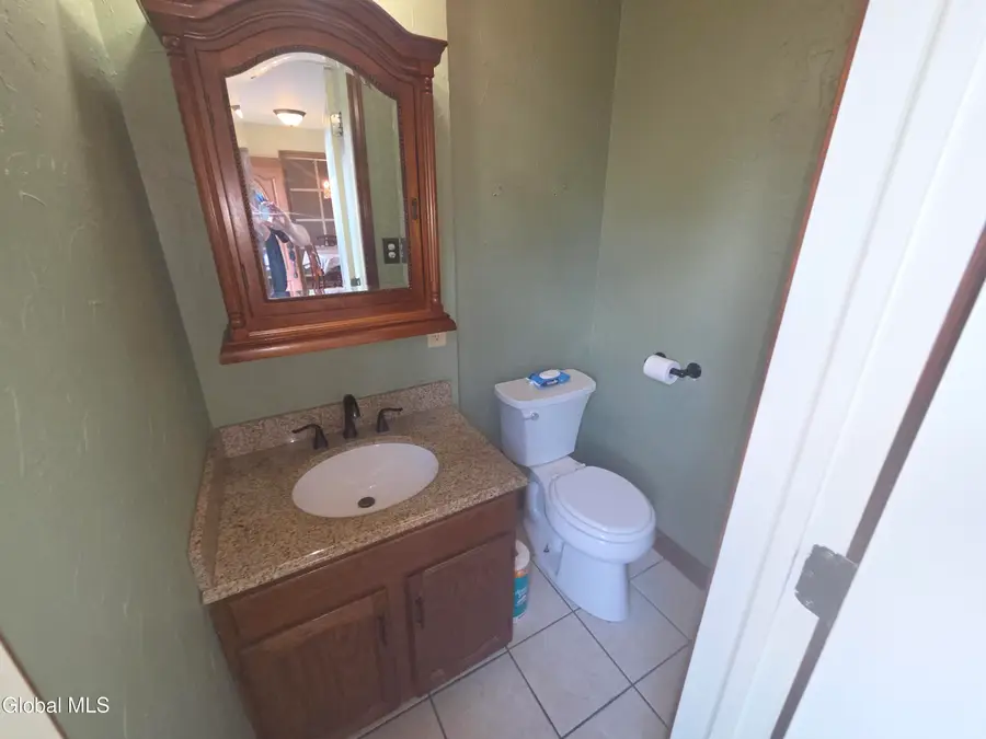 117 Clizbe Avenue, Amsterdam, NY 12010 - #2