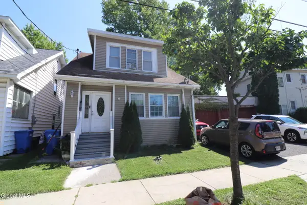 19 Beekman Street, Albany, NY 12209