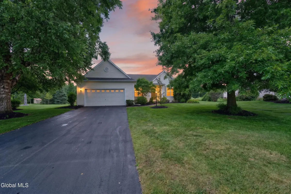 12 Danbury Court, Clifton Park, NY 12065 - #1