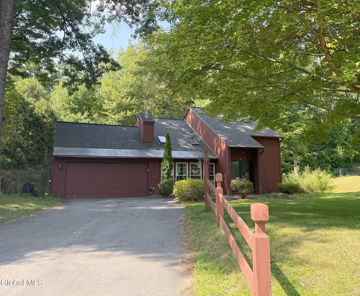 11 Sand Spurrey Road, Ballston Spa, NY 12020 - #1