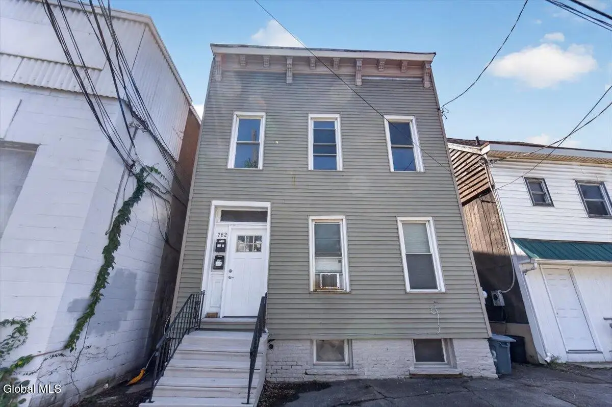 762 Clinton Avenue, Albany, NY 12206 - #1