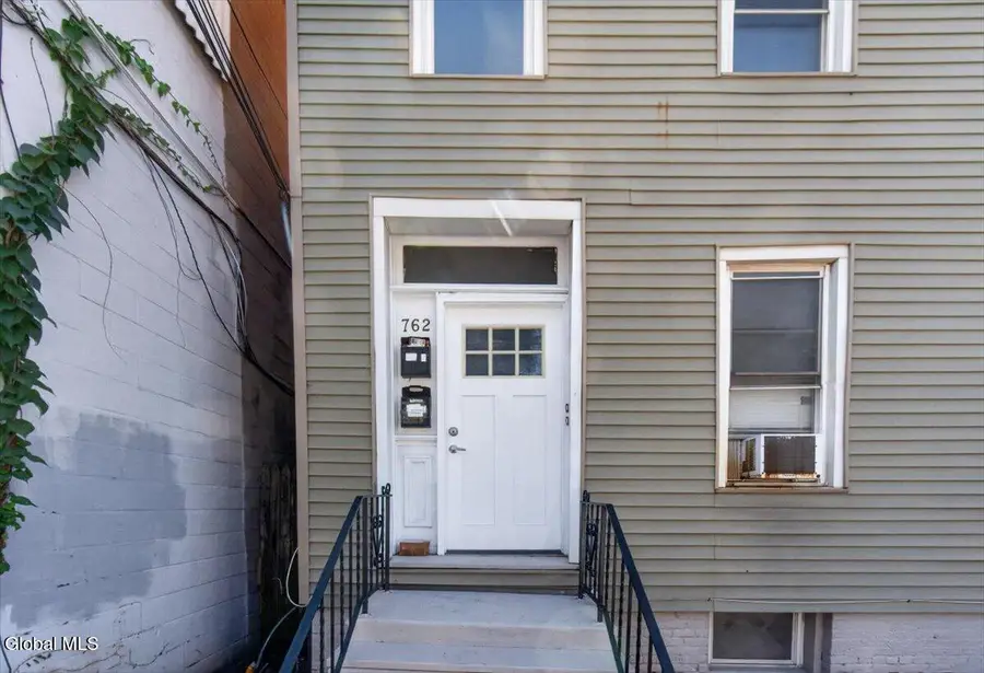 762 Clinton Avenue, Albany, NY 12206 - #2