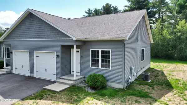 35 Smoke Ridge Road, Queensbury, NY 12804