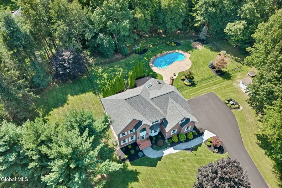 3 Woodland Drive, Clifton Park, NY 12065 - #2