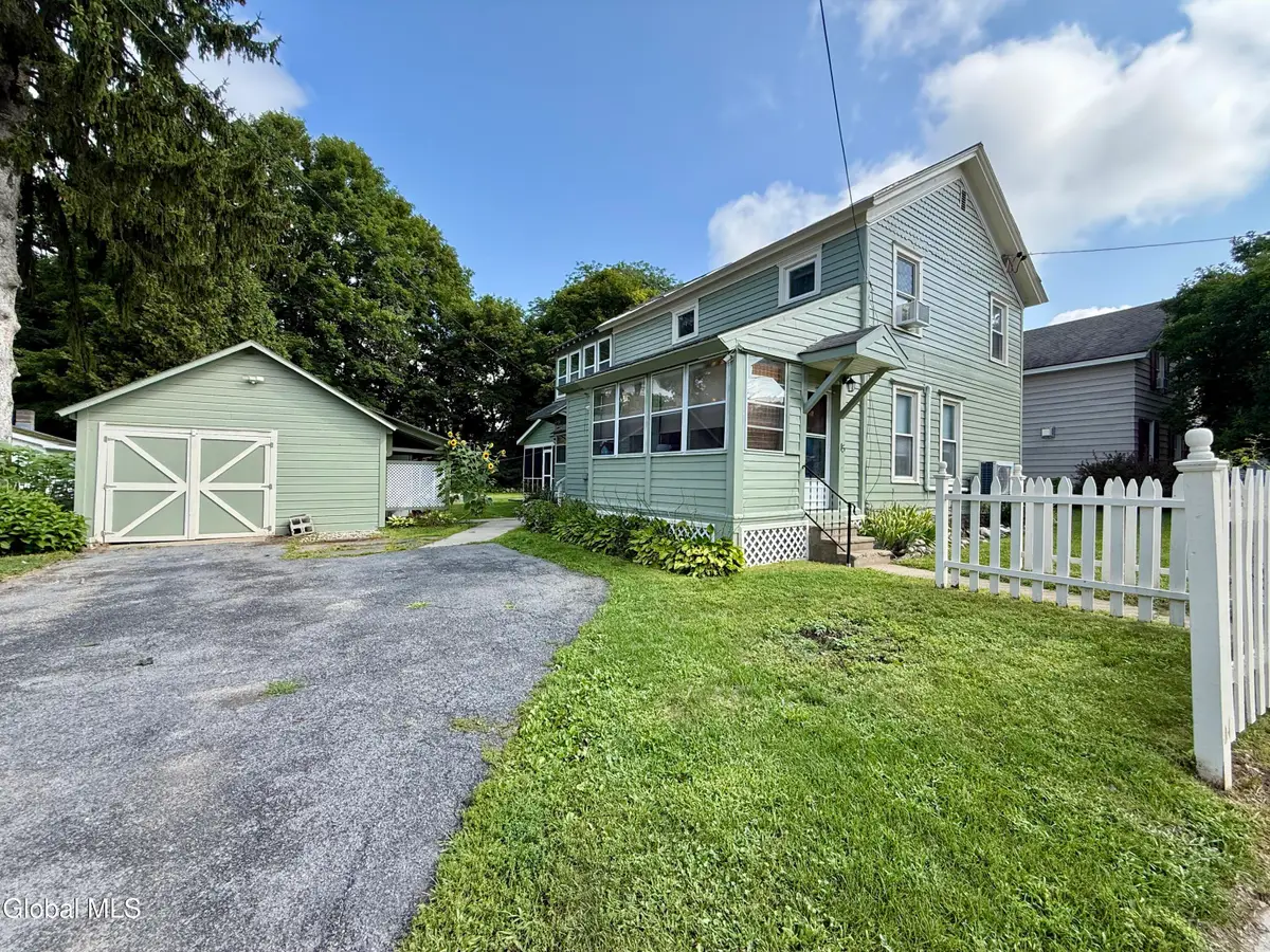 15 Spring Street, Hudson Falls, NY 12839 - #1