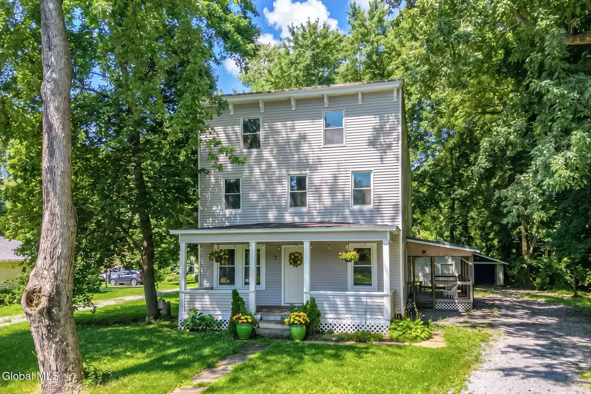 11 Parkis Street, Rotterdam Junction, NY 12150 - #1