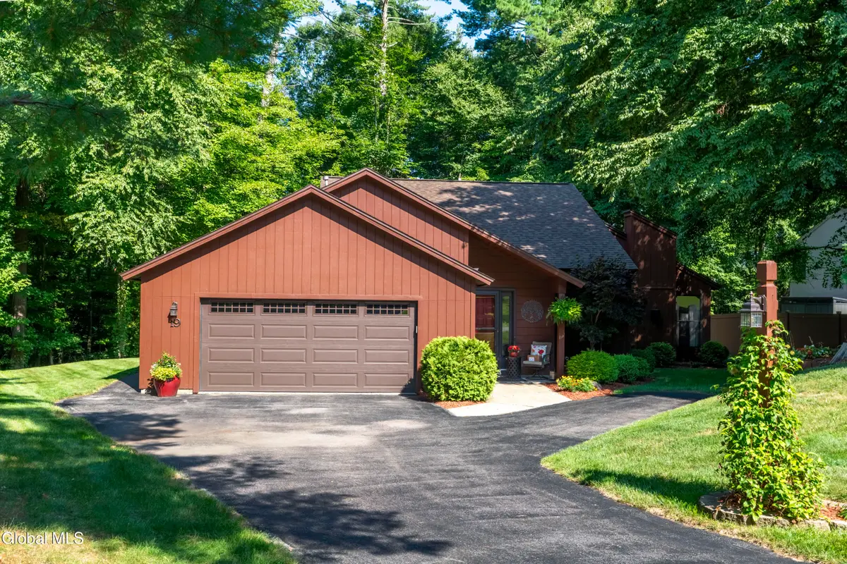 19 Meadow Rue Place, Malta, NY 12020 - #1