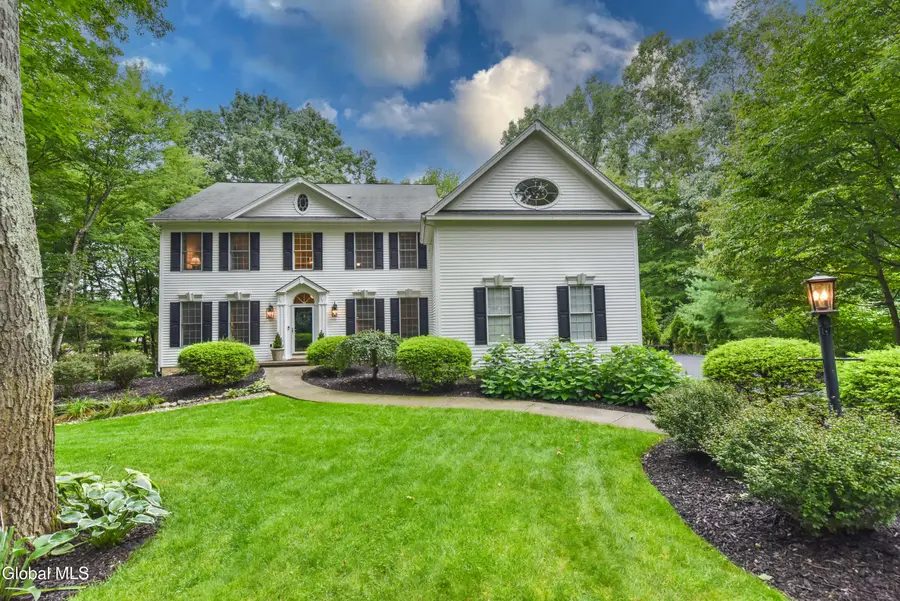11 Wildwood Court, Clifton Park, NY 12065 - #2
