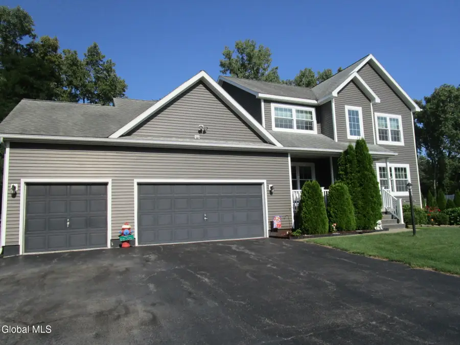 1122 Dianne Court, Rotterdam, NY 12303 - #2