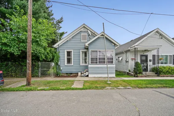 2612 4th Avenue, Watervliet, NY 12189